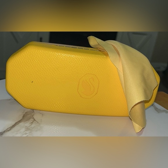 FINAL PRICE SWAROVSKI Hard Case/Yellow Eyeglass Case & Cleaning Cloth - Picture 5 of 15